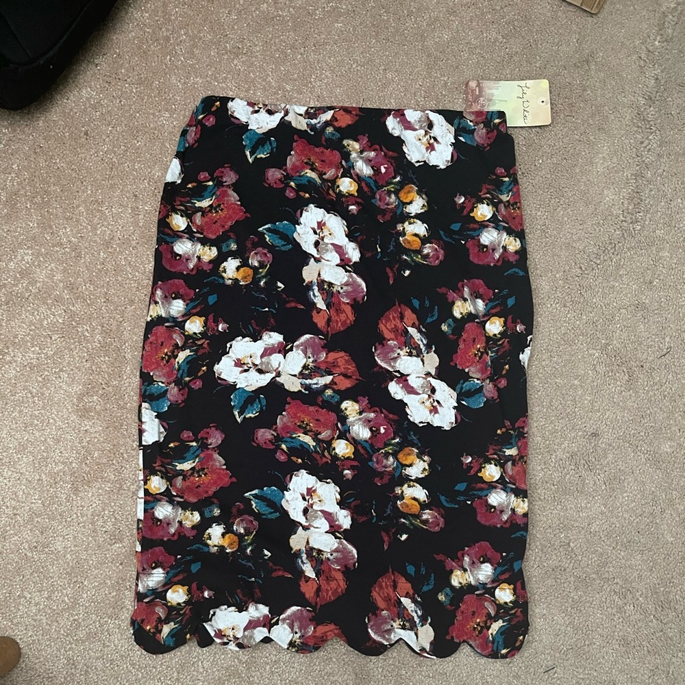 Lily White Floral Printed Skirt